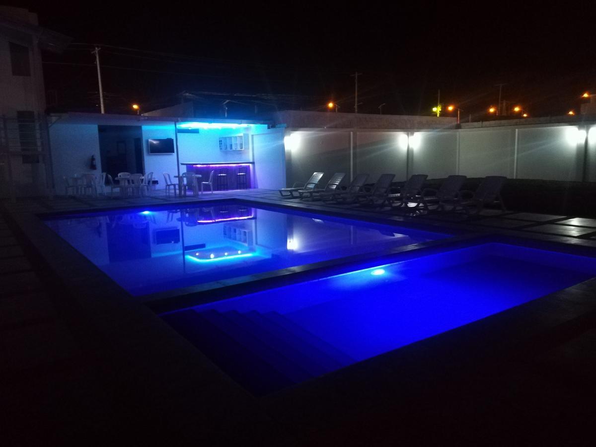 Manta Airport Hotel ภายนอก รูปภาพ